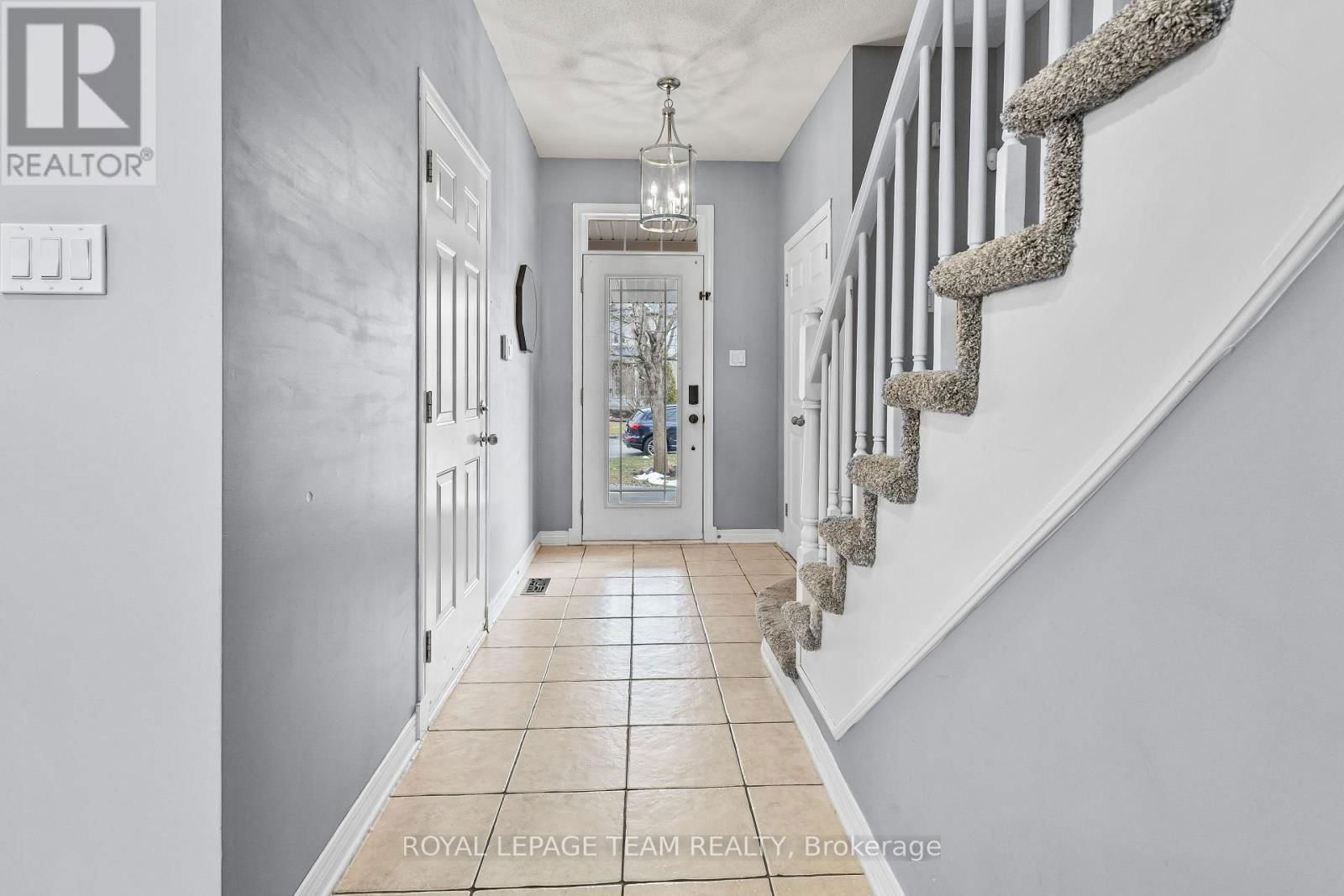 817 FEATHER MOSS WAY Image 5