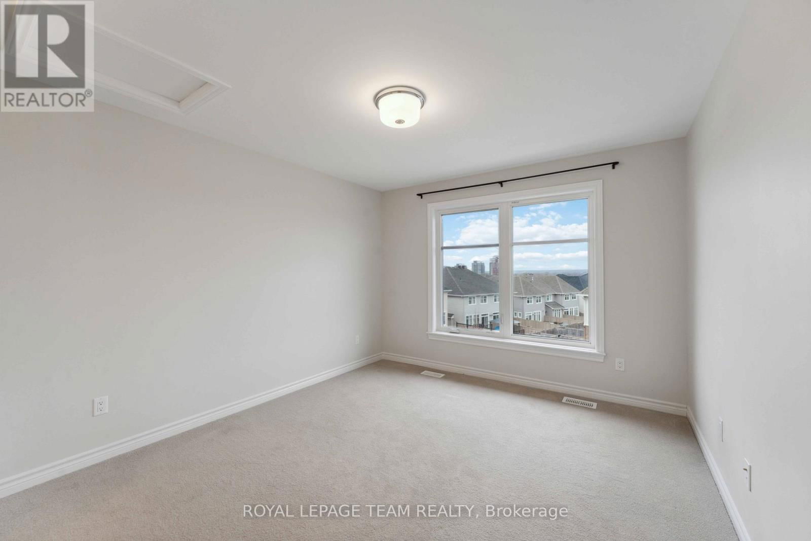 599 CARTOGRAPHE STREET Image 19