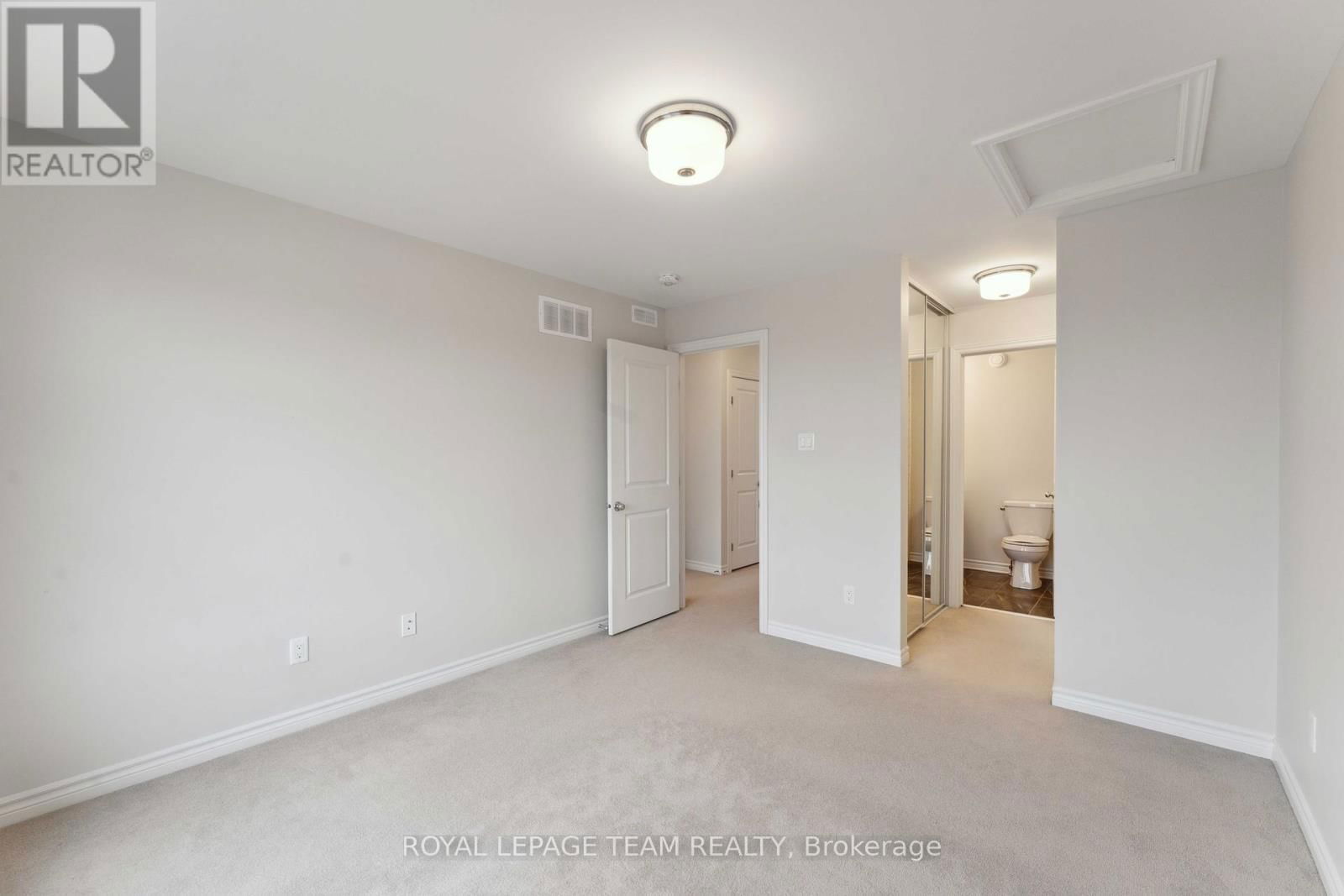 599 CARTOGRAPHE STREET Image 22