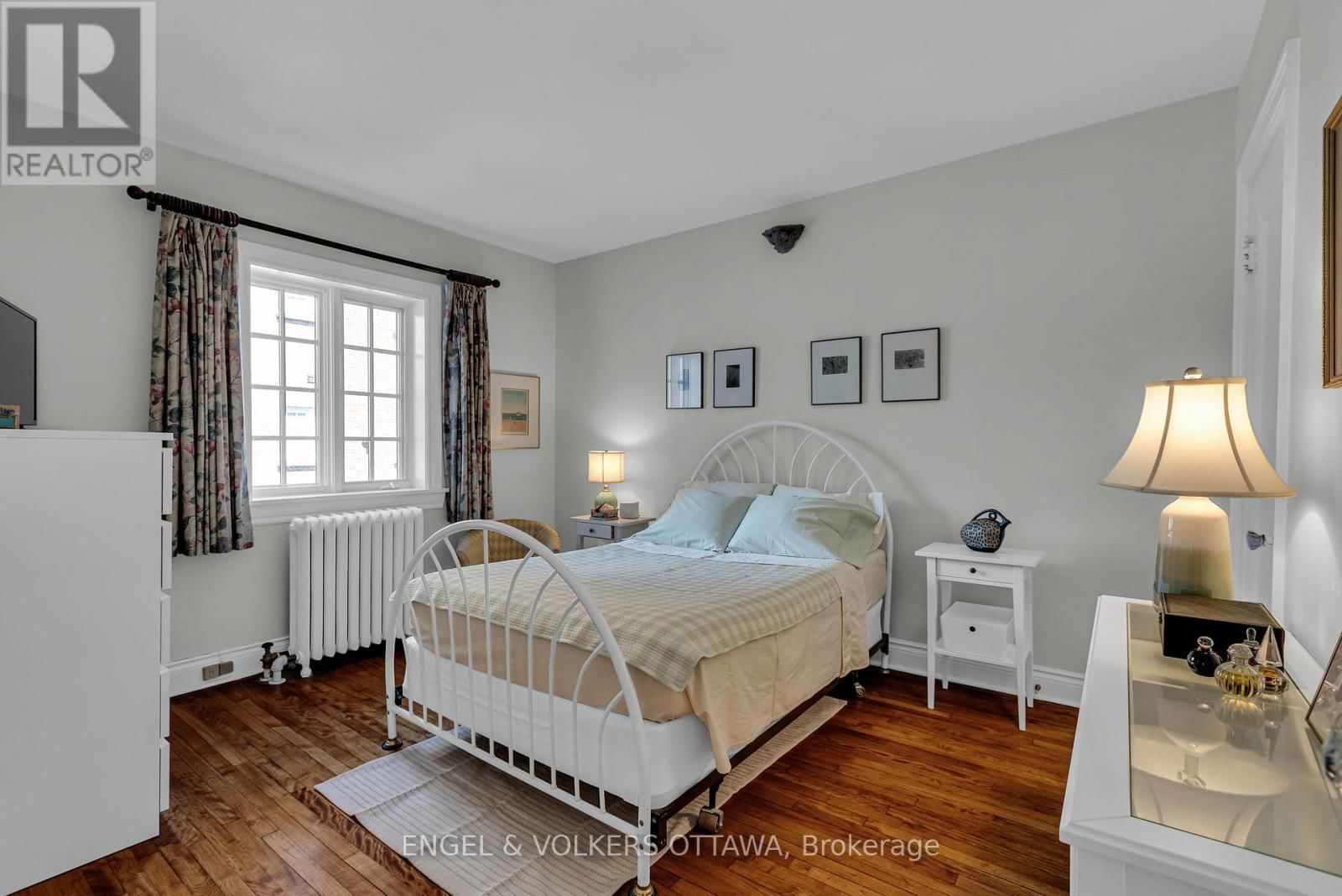 2 - 433 BESSERER STREET Image 15