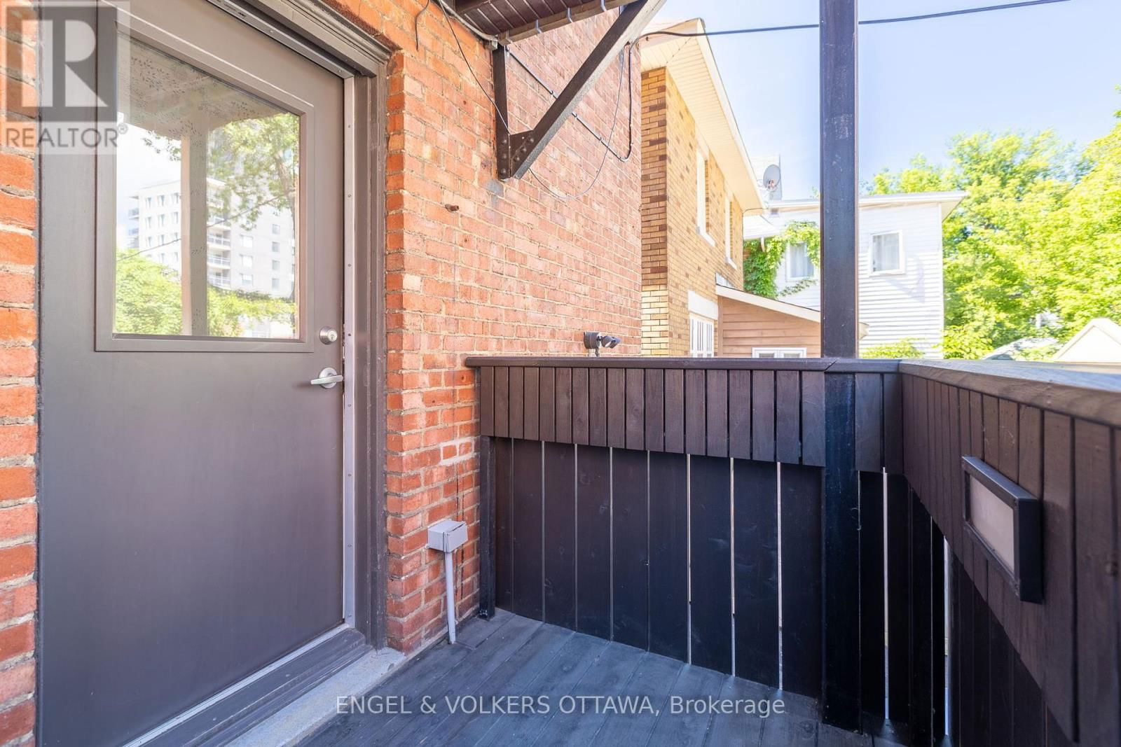 2 - 433 BESSERER STREET Image 20
