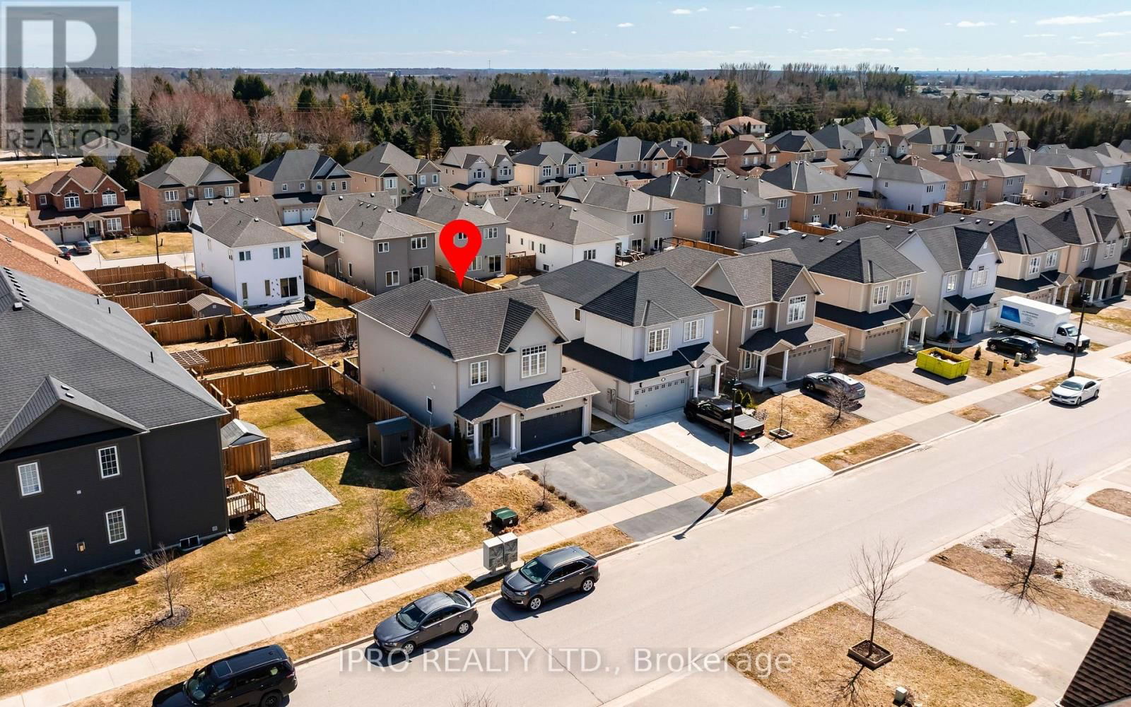 120 COURTNEY STREET Image 29