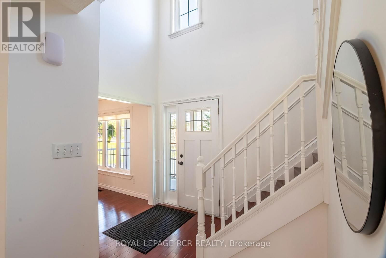 4 HILL STREET Image 15