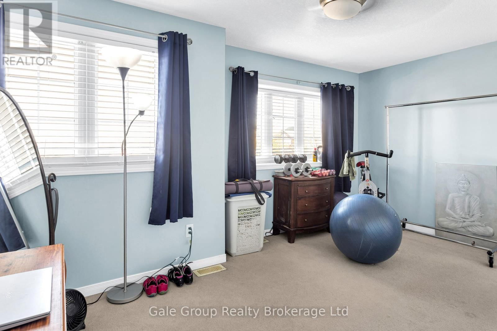 19A - 50 HOWE DRIVE Image 18