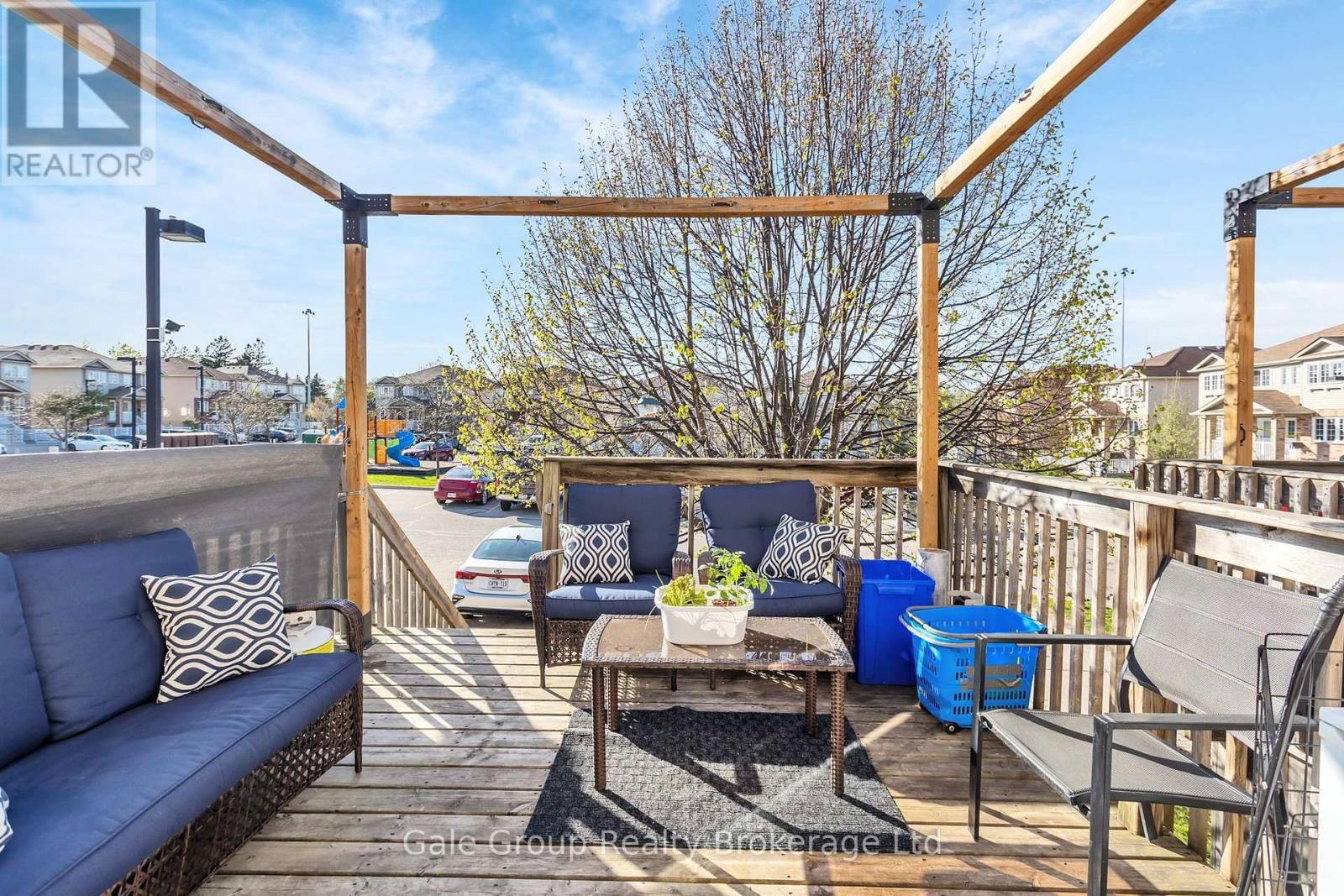 19A - 50 HOWE DRIVE Image 27