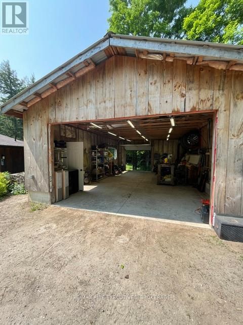7275 ROAD 506 Image 43