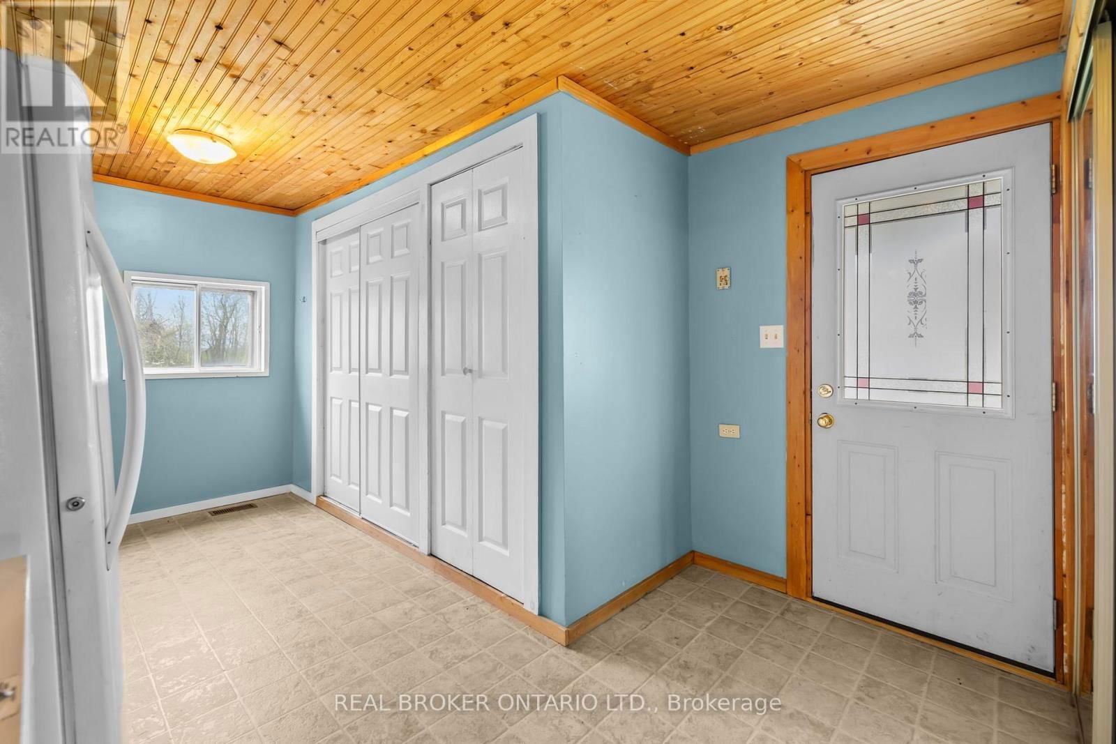 183 WOLFE LAKE ROAD Image 12