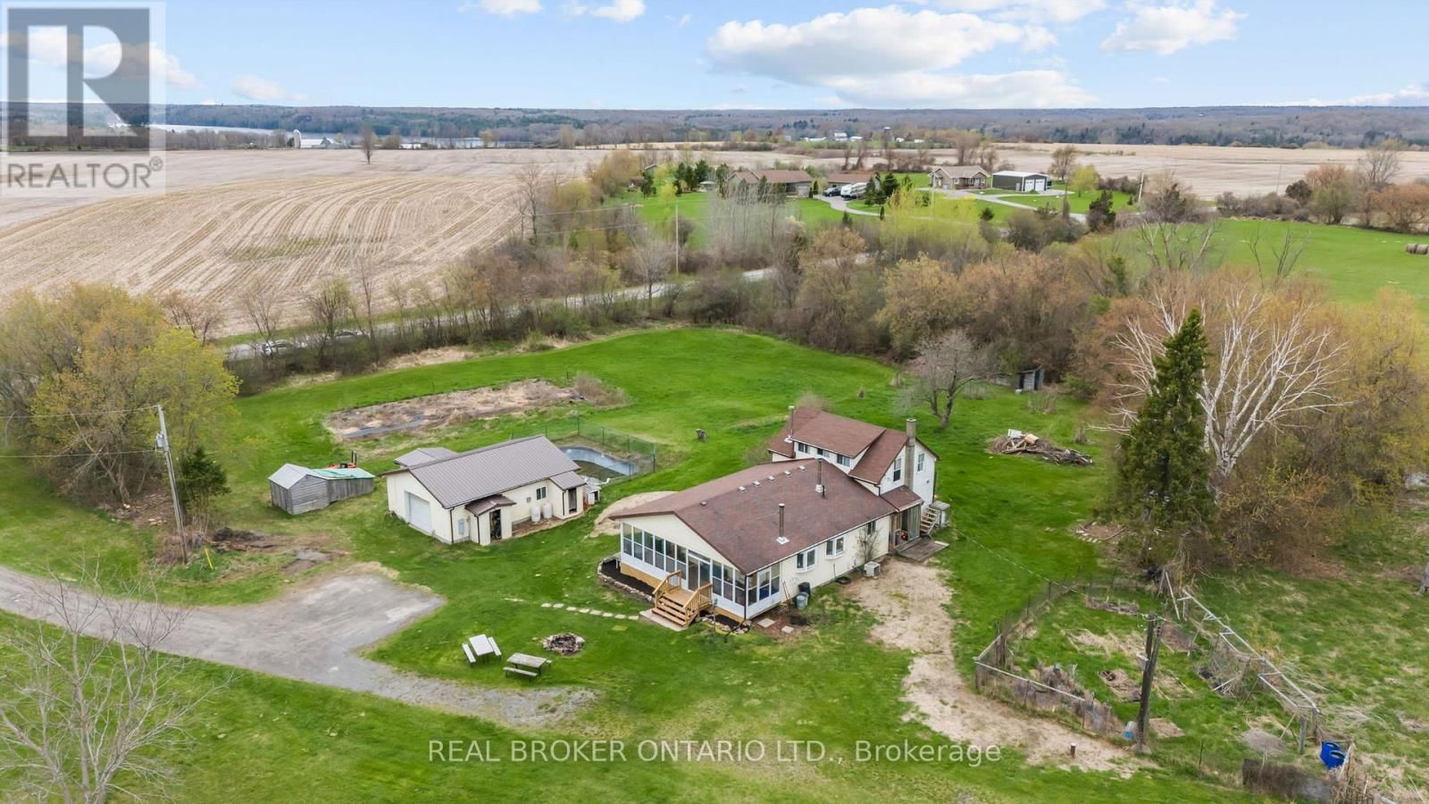 183 WOLFE LAKE ROAD Image 23