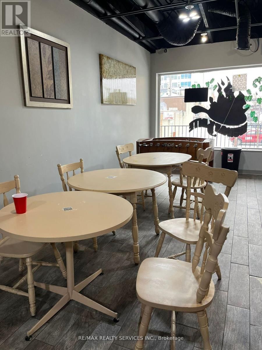 FLOOR 1 - 559 PELISSIER STREET Image 2