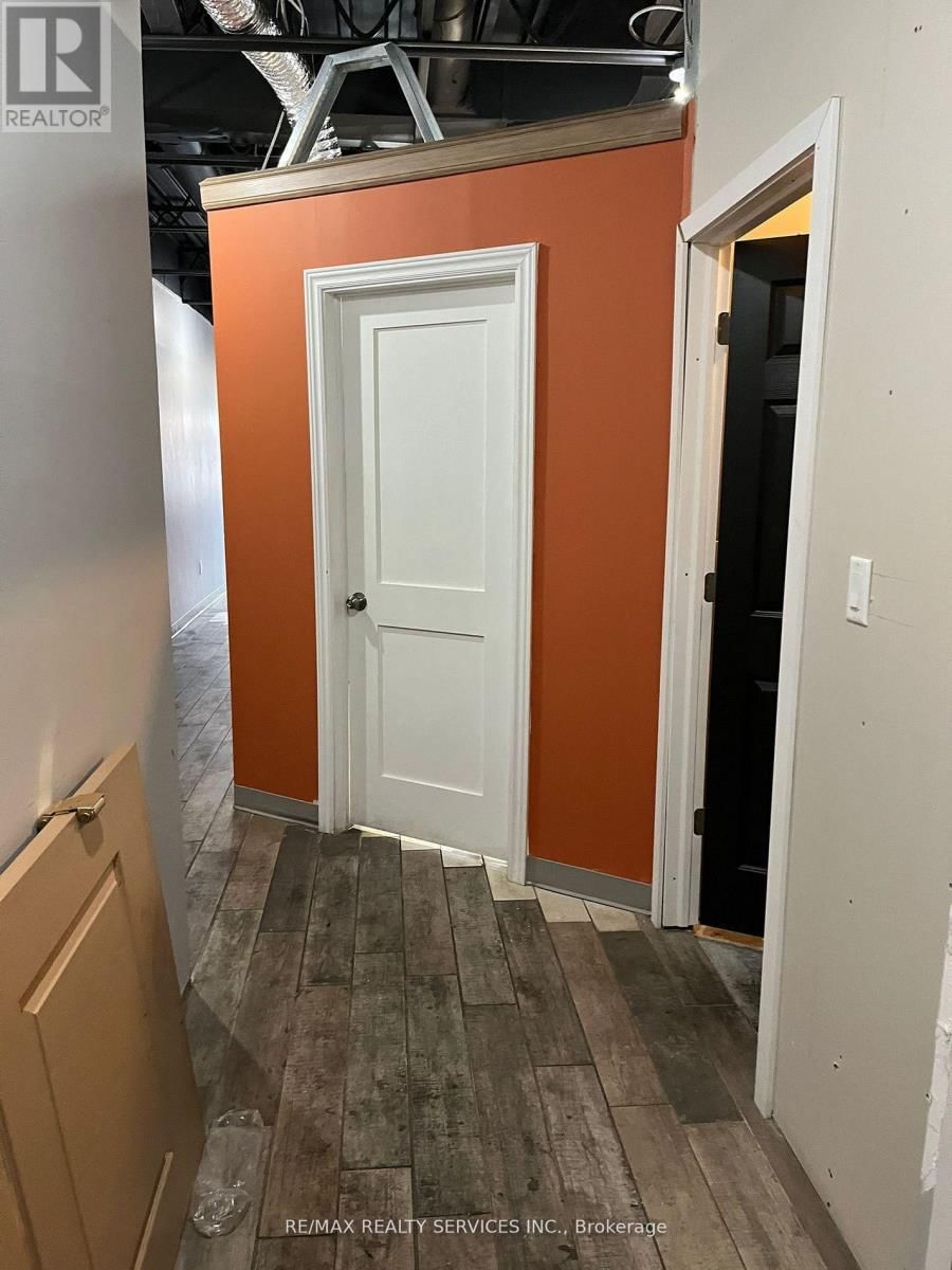 FLOOR 1 - 559 PELISSIER STREET Image 6