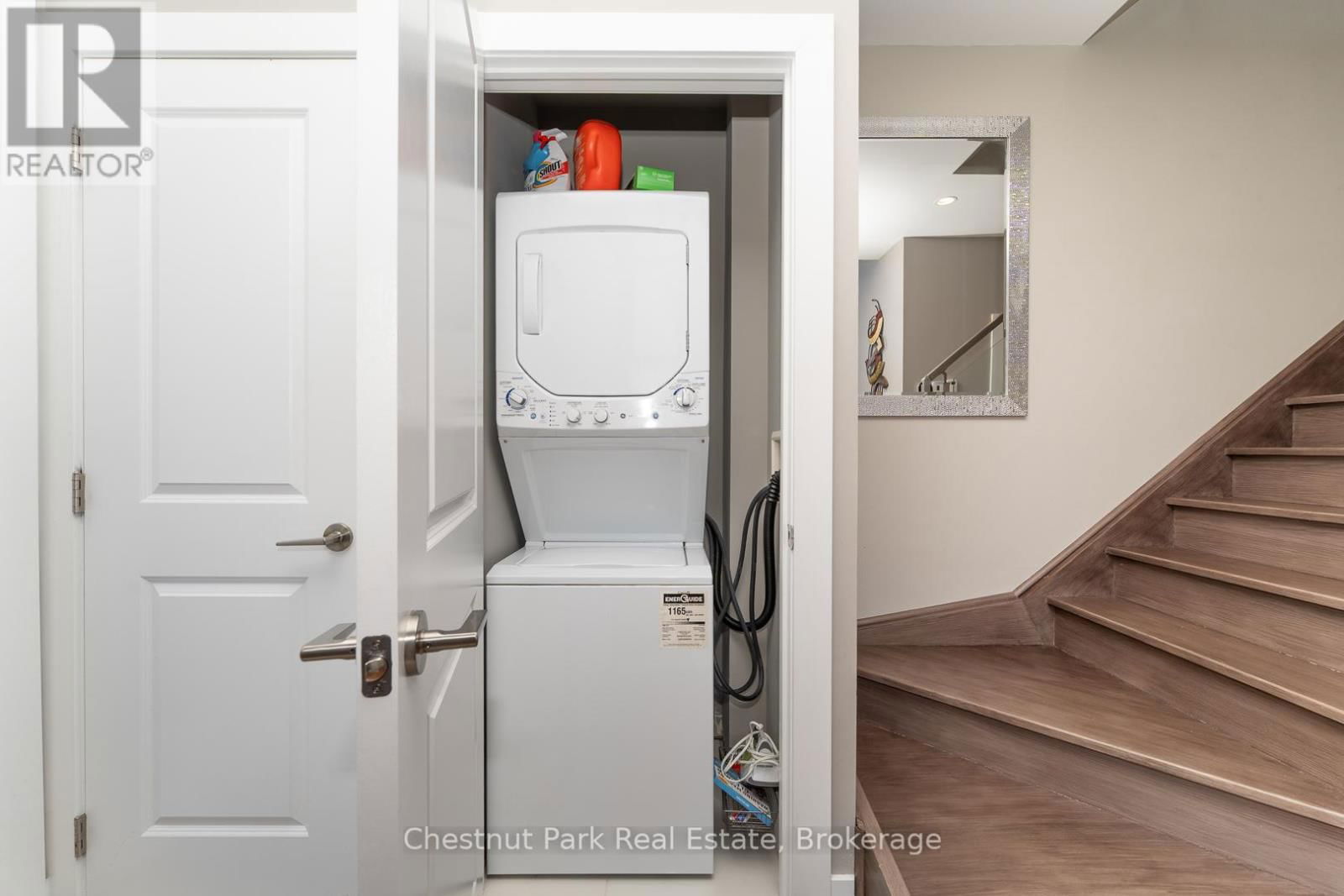 34 CARRICK TRAIL Image 30