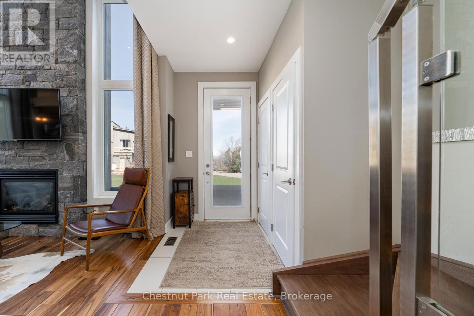 34 CARRICK TRAIL Image 5