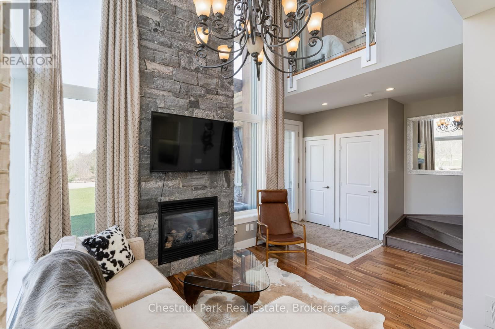 34 CARRICK TRAIL Image 9