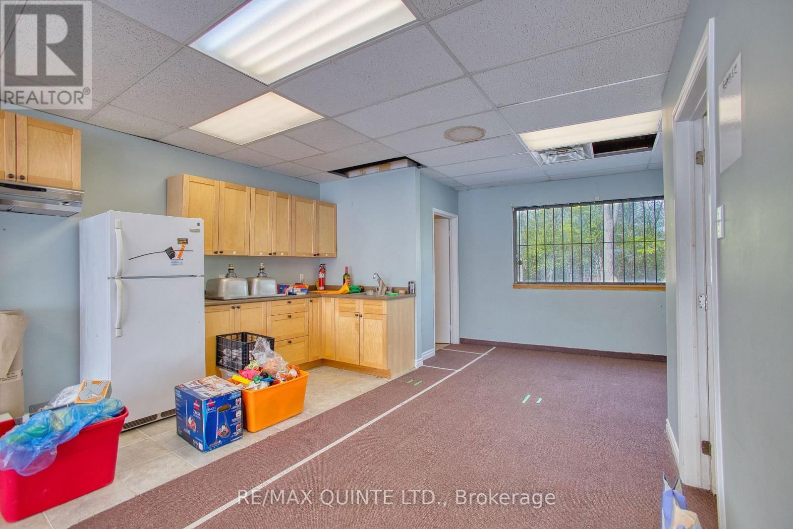 9 - 255 GLEN MILLER ROAD Image 13