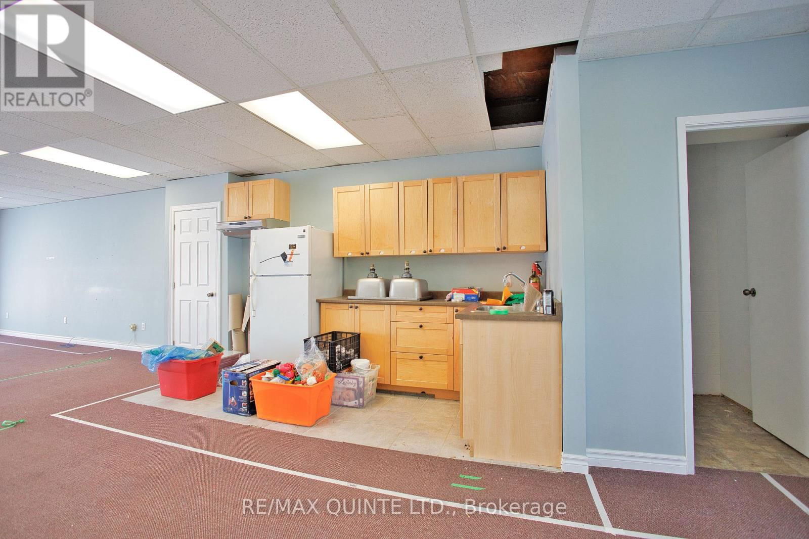 9 - 255 GLEN MILLER ROAD Image 14