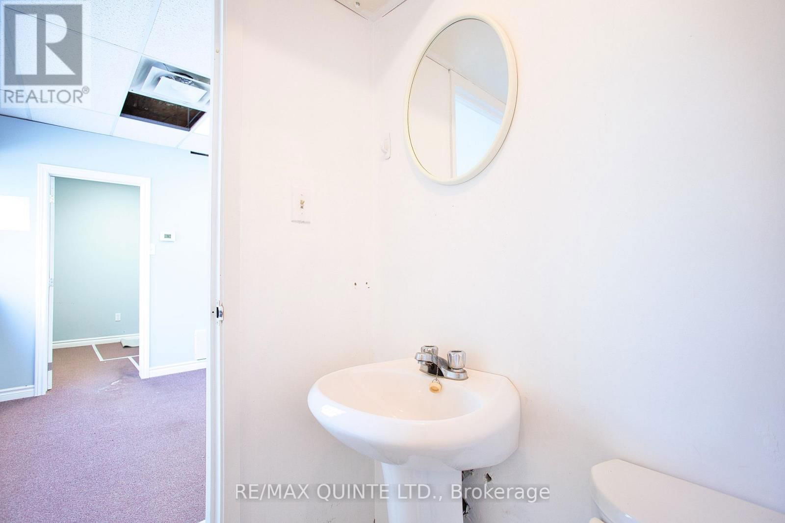 9 - 255 GLEN MILLER ROAD Image 20