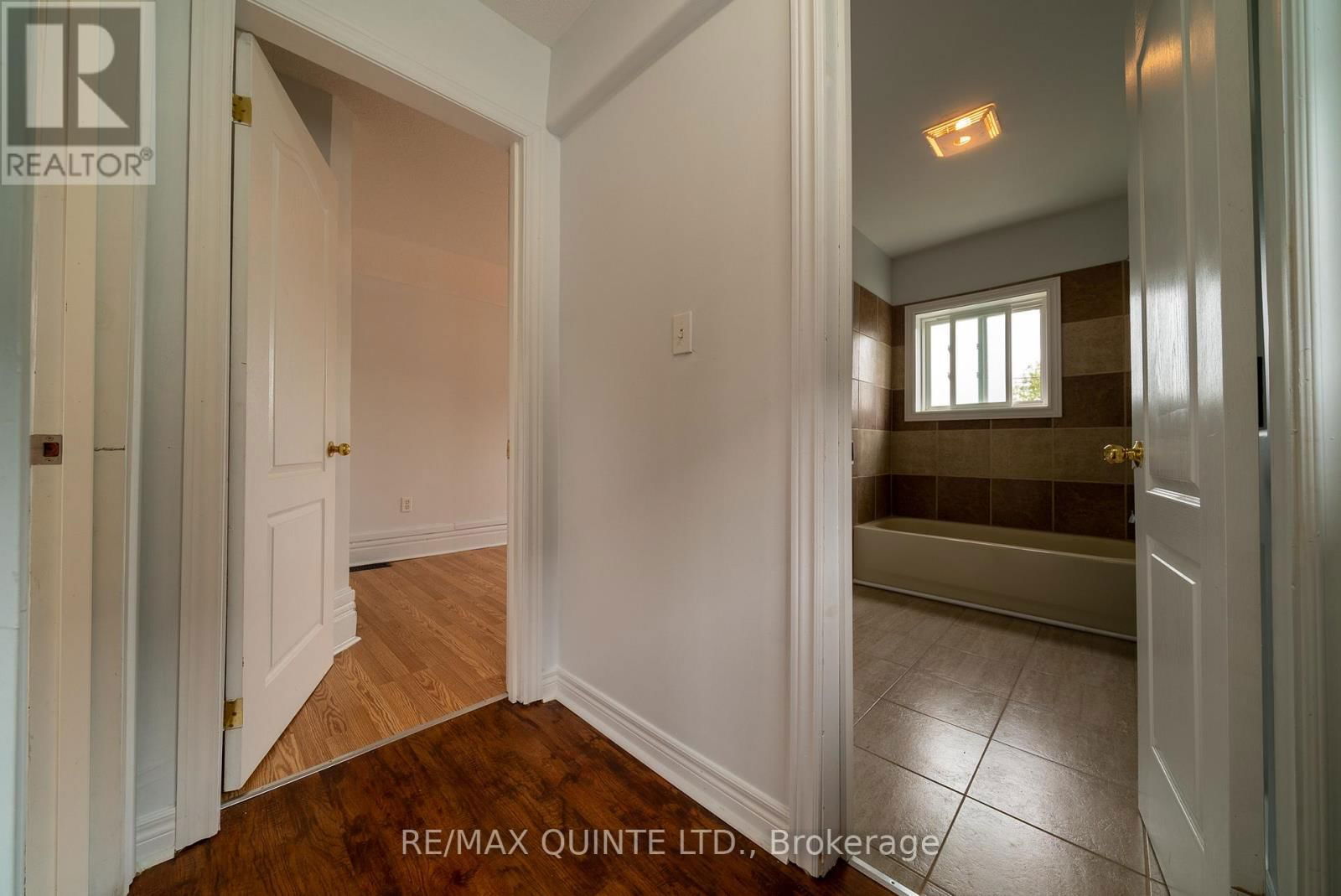 82 MOIRA STREET EAST Image 9