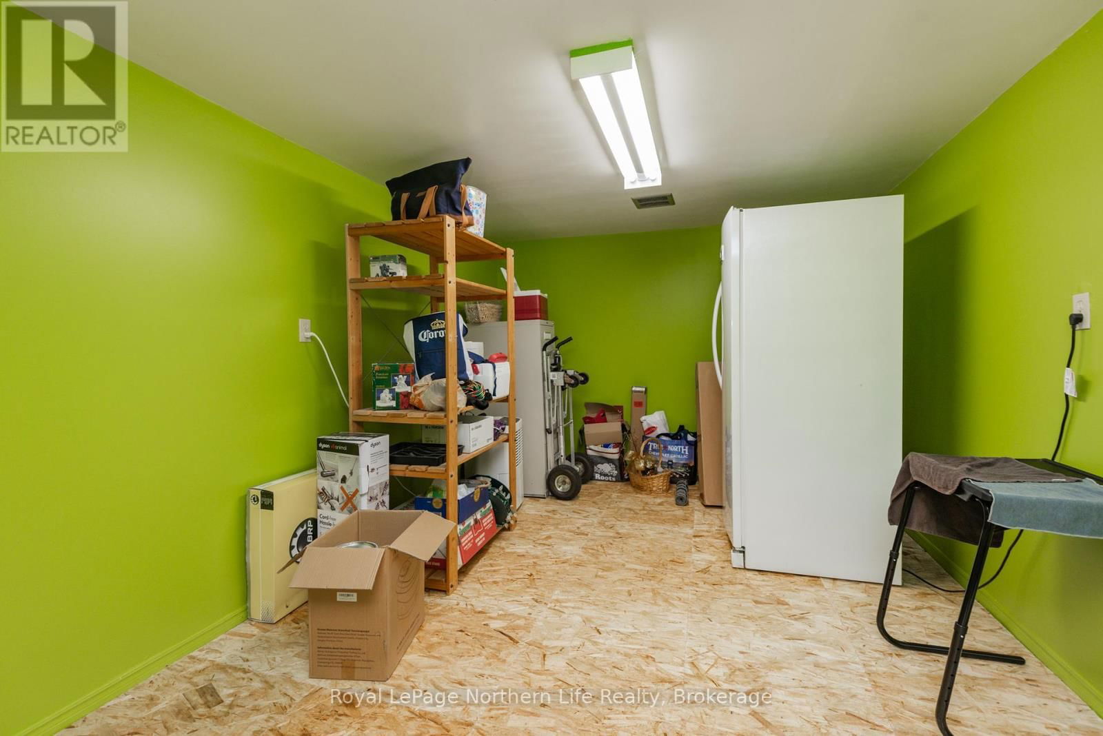 131 PENINSULA ROAD Image 44