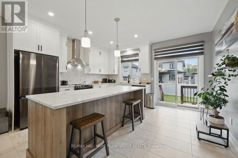 Tertiary Property View