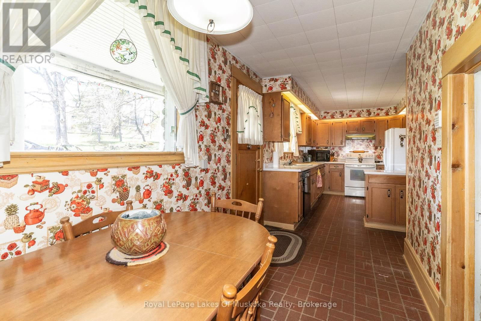 21 KING STREET Image 14