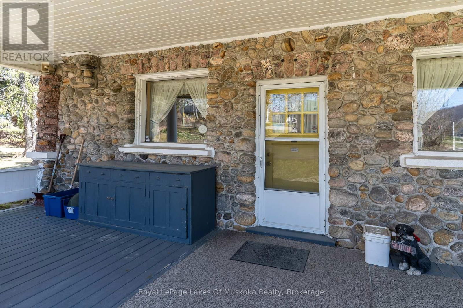 21 KING STREET Image 34