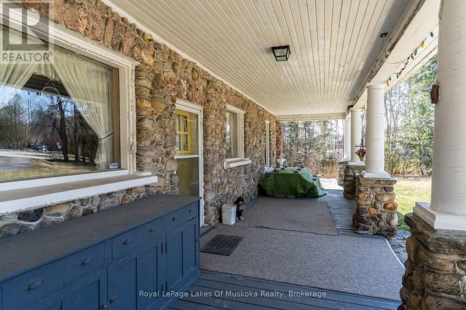 21 KING STREET Image 35