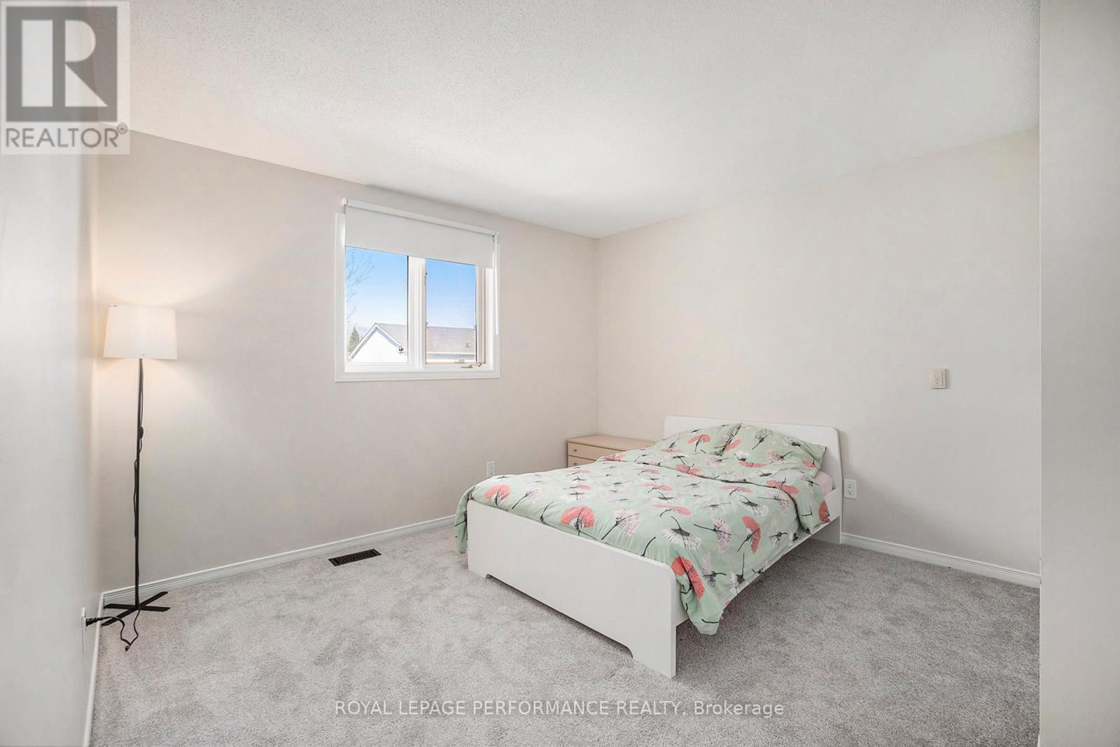 56 IPSWICH TERRACE Image 19