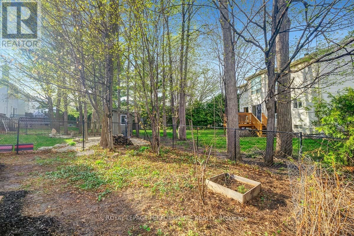 56 IPSWICH TERRACE Image 34