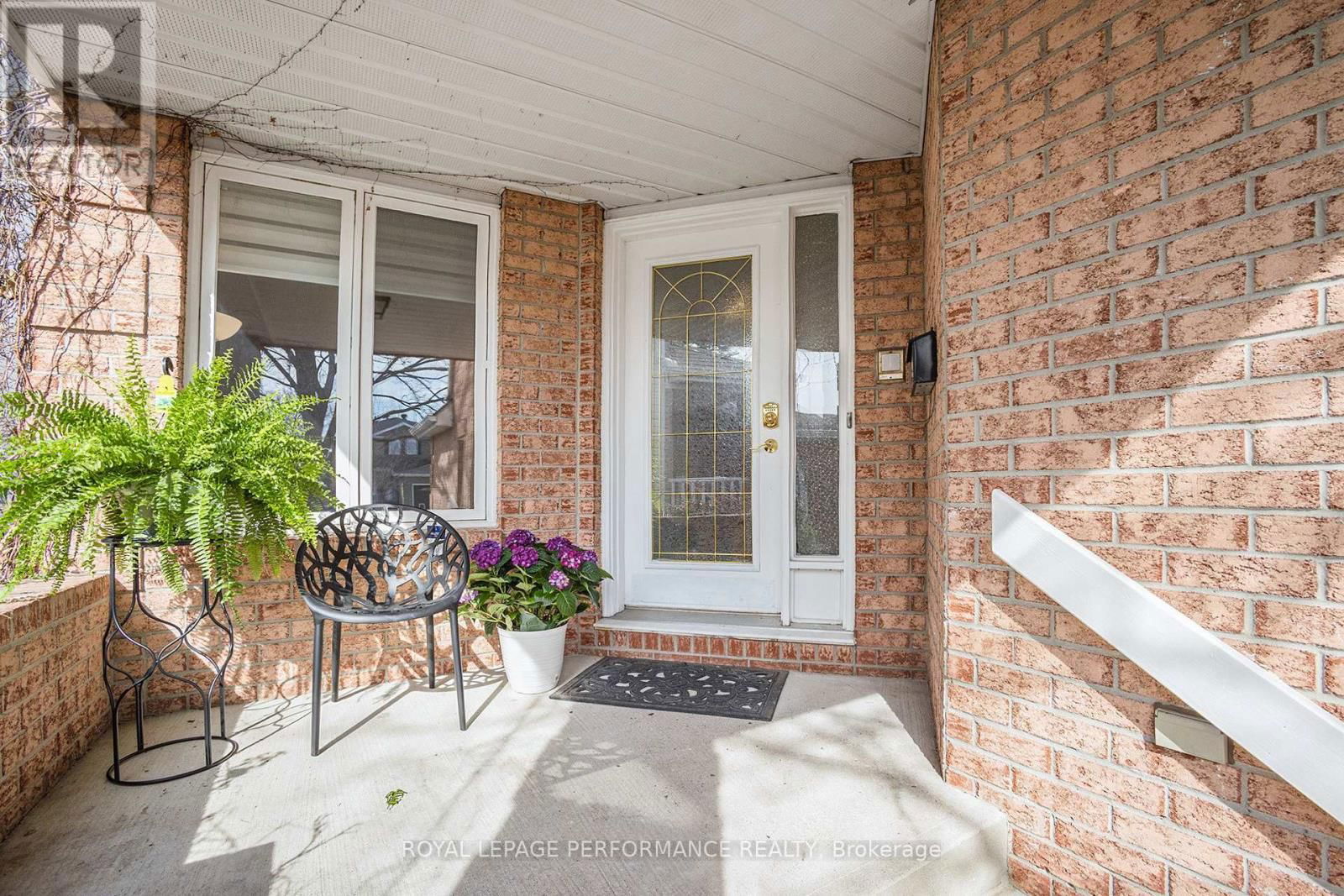 56 IPSWICH TERRACE Image 36
