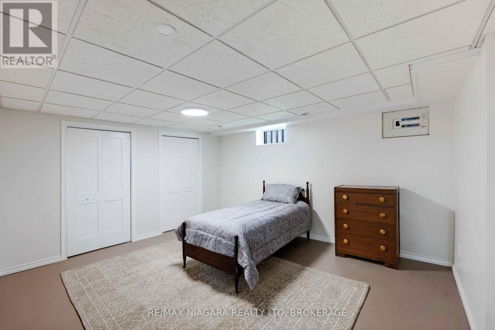 6018 CABOT DRIVE Image 22