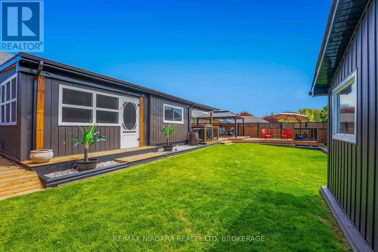 6018 CABOT DRIVE Image 40