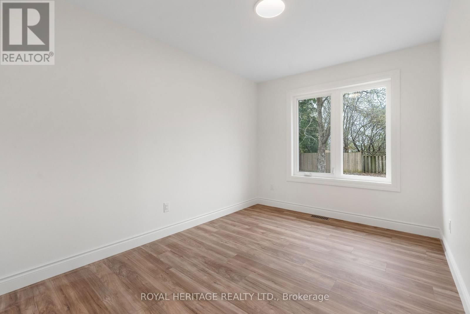 5 JUNIPER COURT Image 15