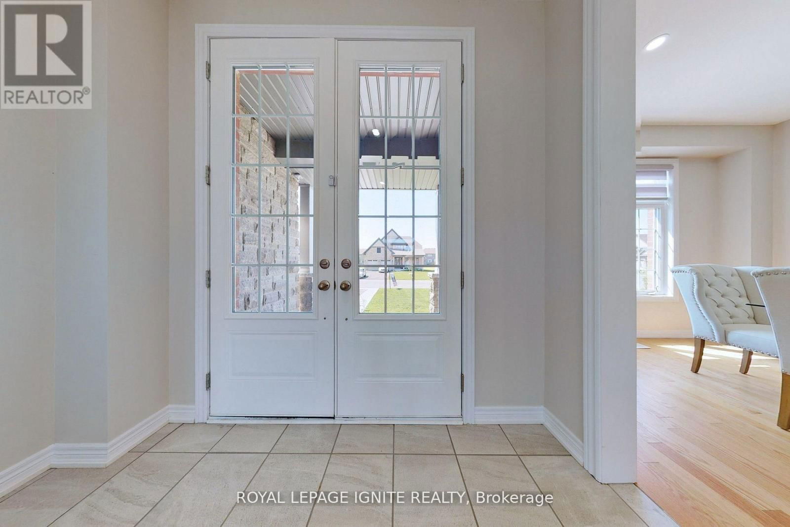 20 MONARCH ROAD Image 18