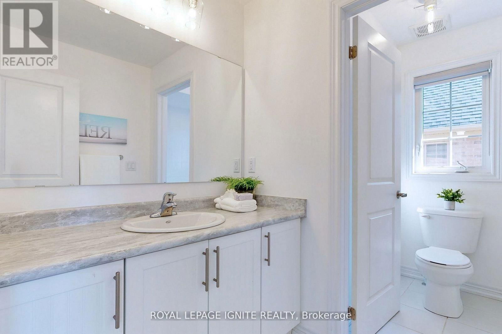 20 MONARCH ROAD Image 36