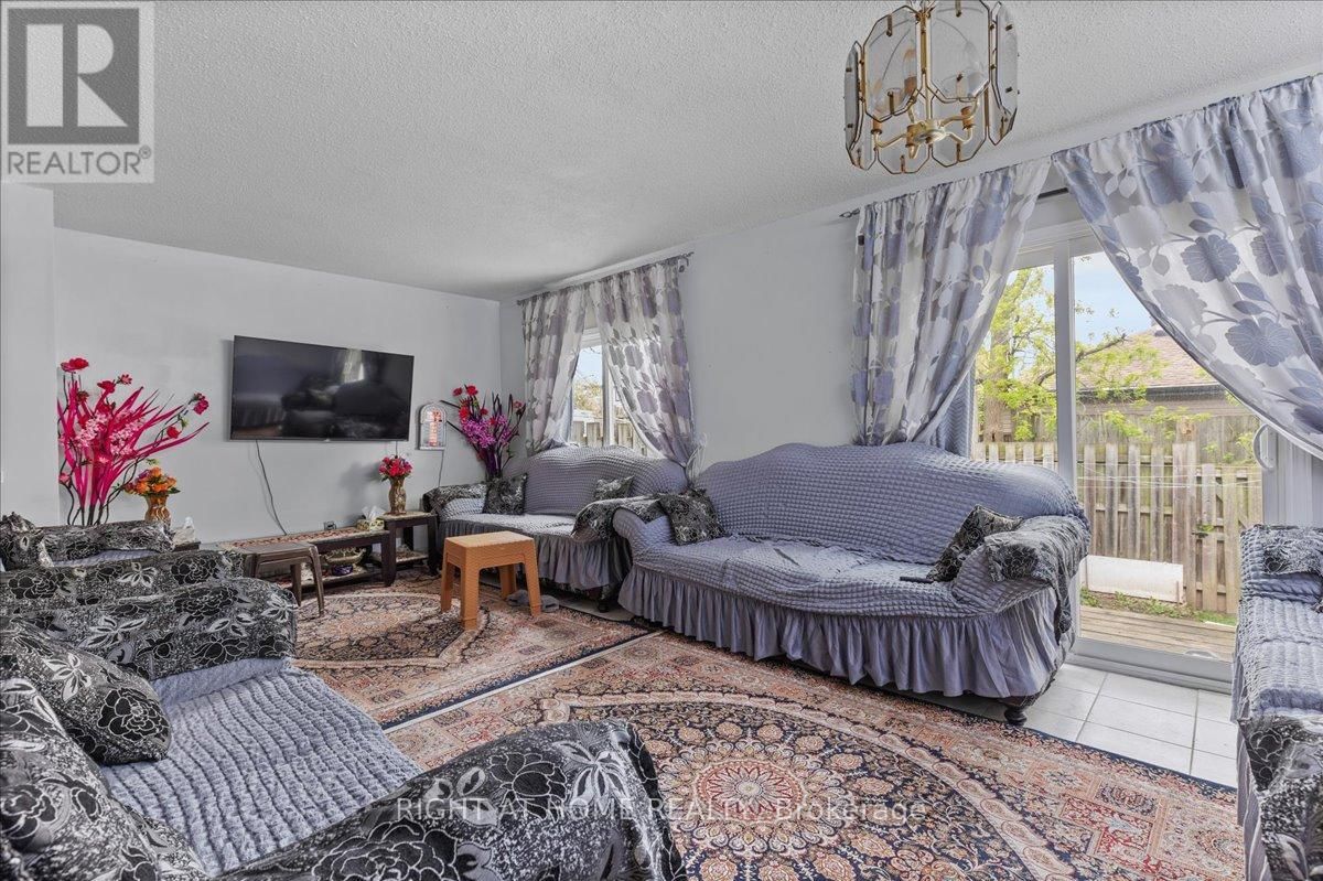 43 - 20 PAULANDER DRIVE Image 13