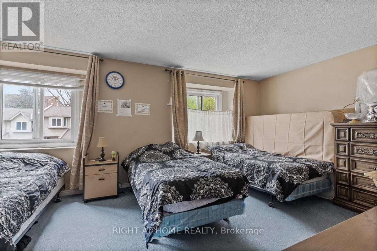 43 - 20 PAULANDER DRIVE Image 16