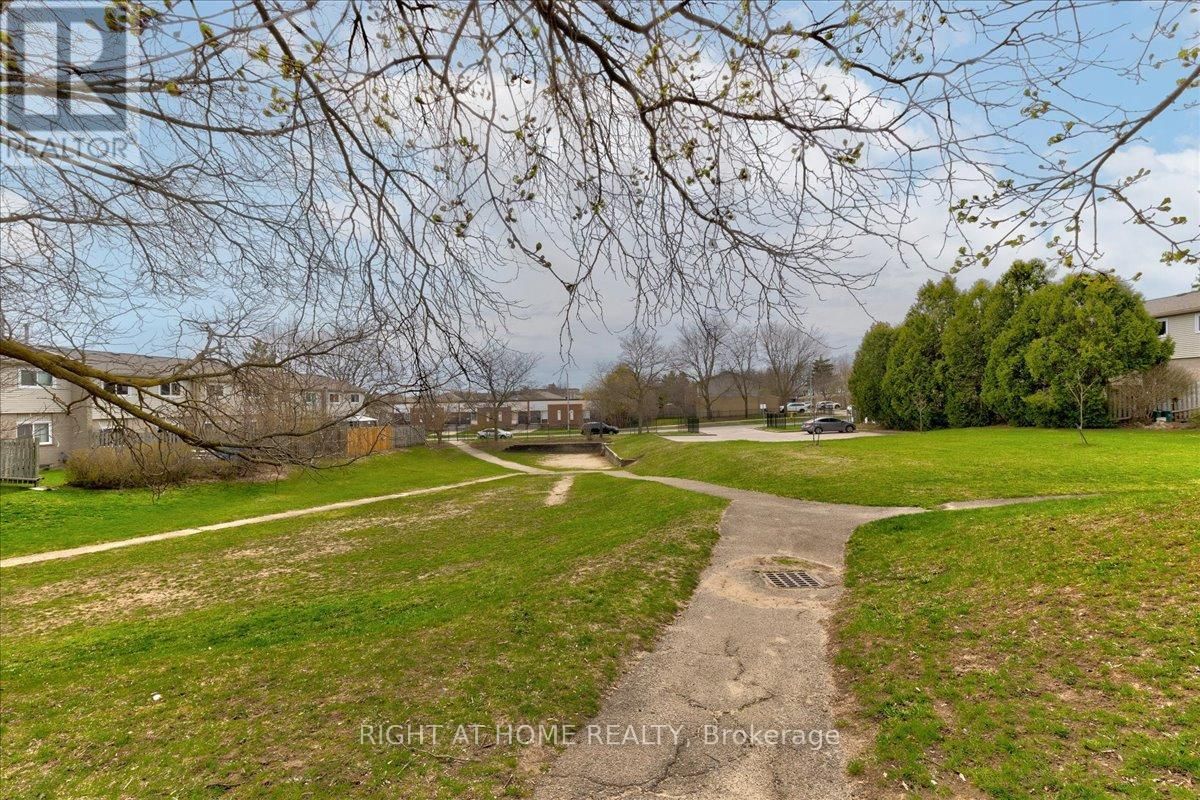 43 - 20 PAULANDER DRIVE Image 5