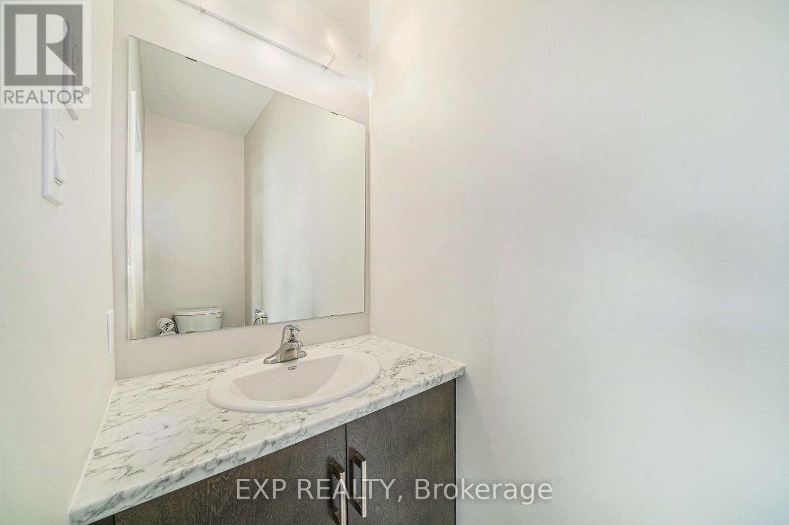 125 SEABERT DRIVE Image 11
