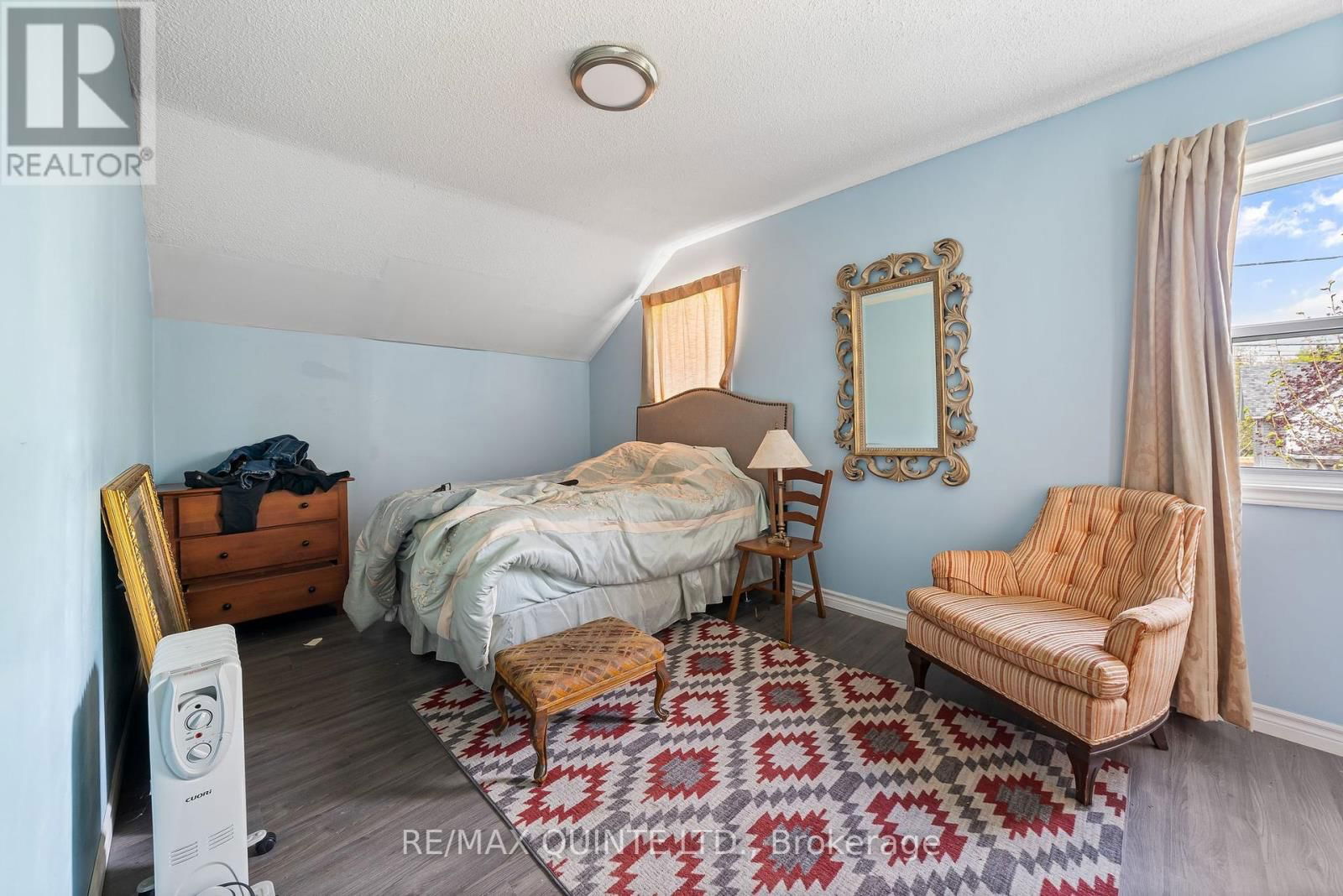 90 GORDON STREET Image 13