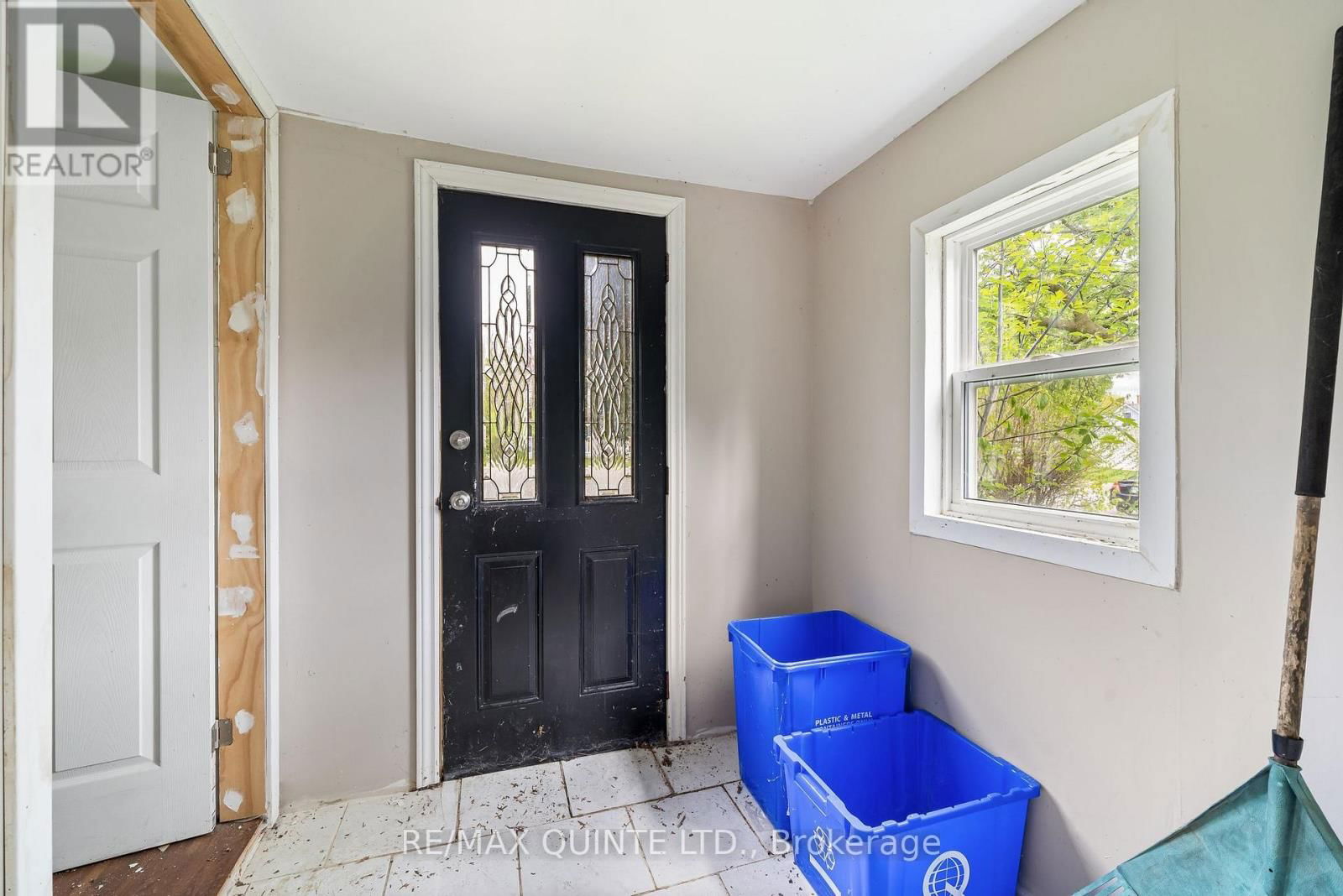 90 GORDON STREET Image 6