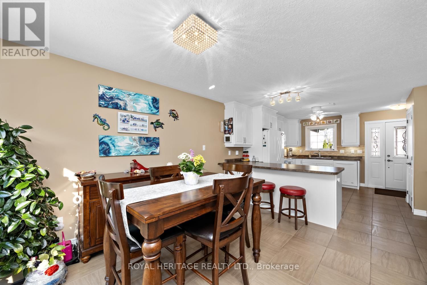 162 - 301 CARNEGIE AVENUE Image 10