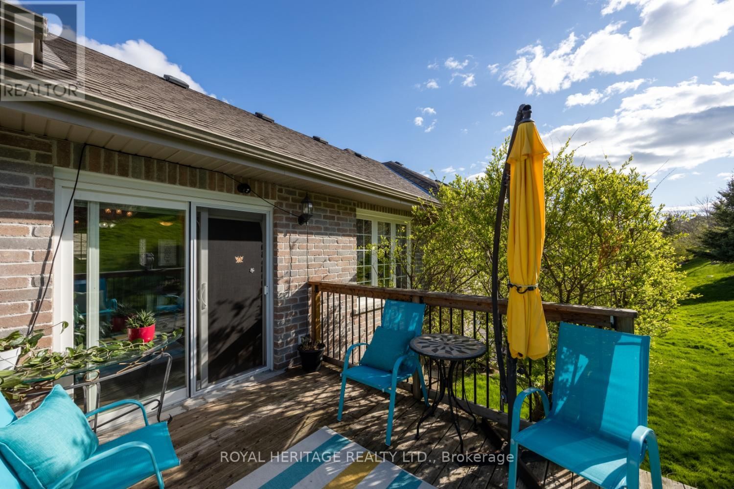 162 - 301 CARNEGIE AVENUE Image 3