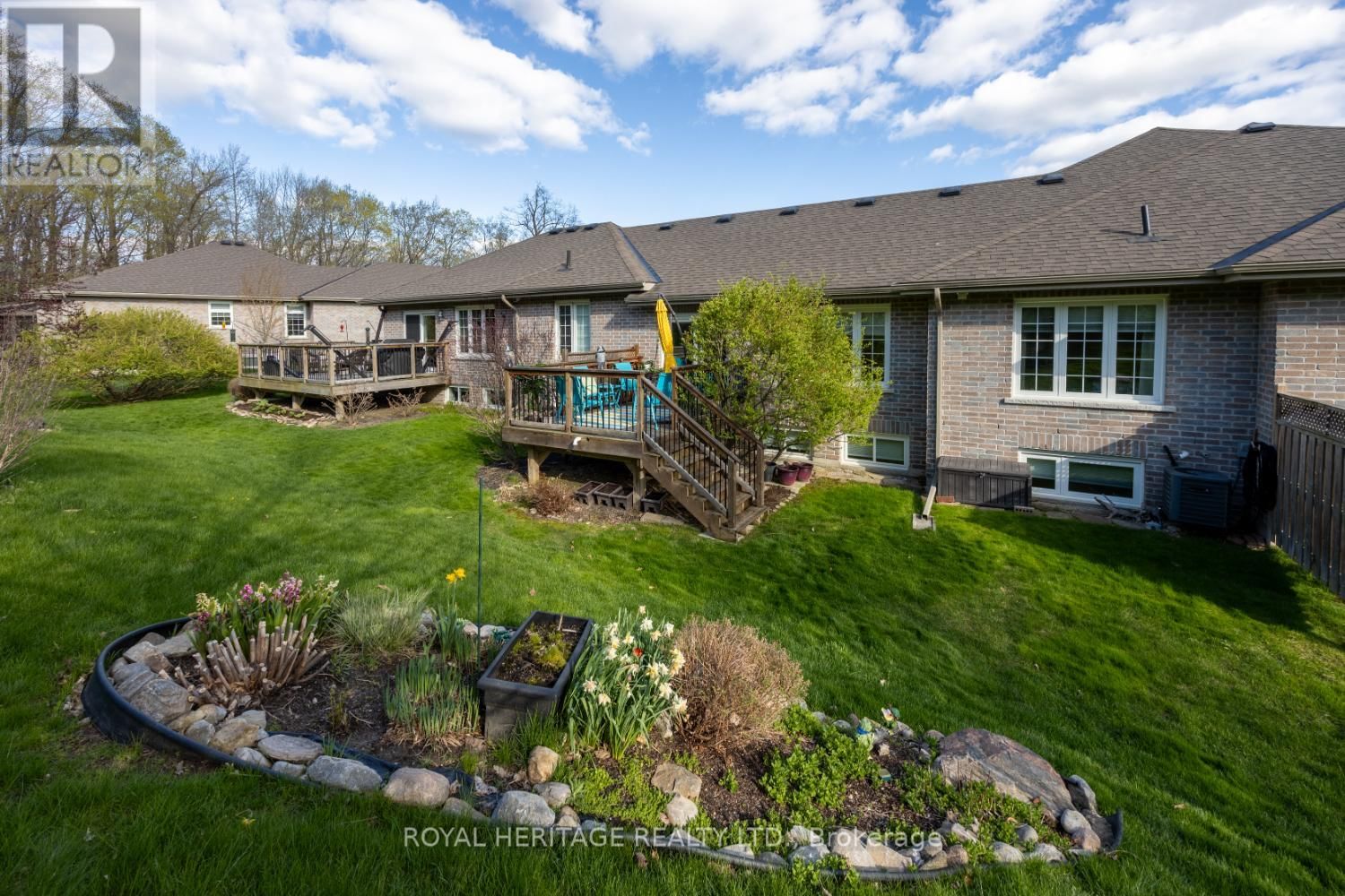 162 - 301 CARNEGIE AVENUE Image 33