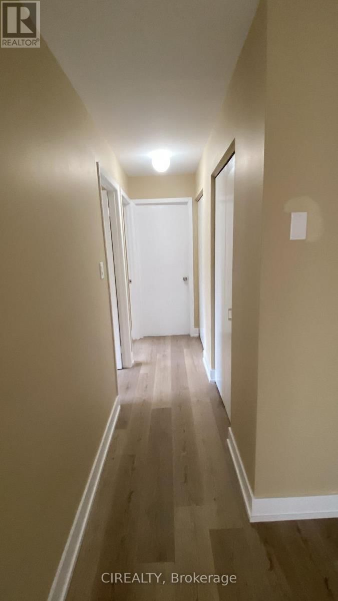 242 AVALON PLACE Image 10