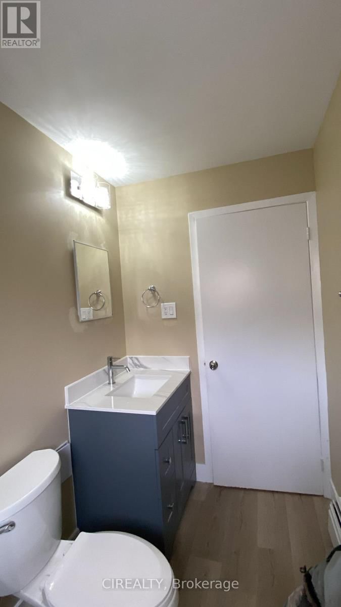 242 AVALON PLACE Image 17