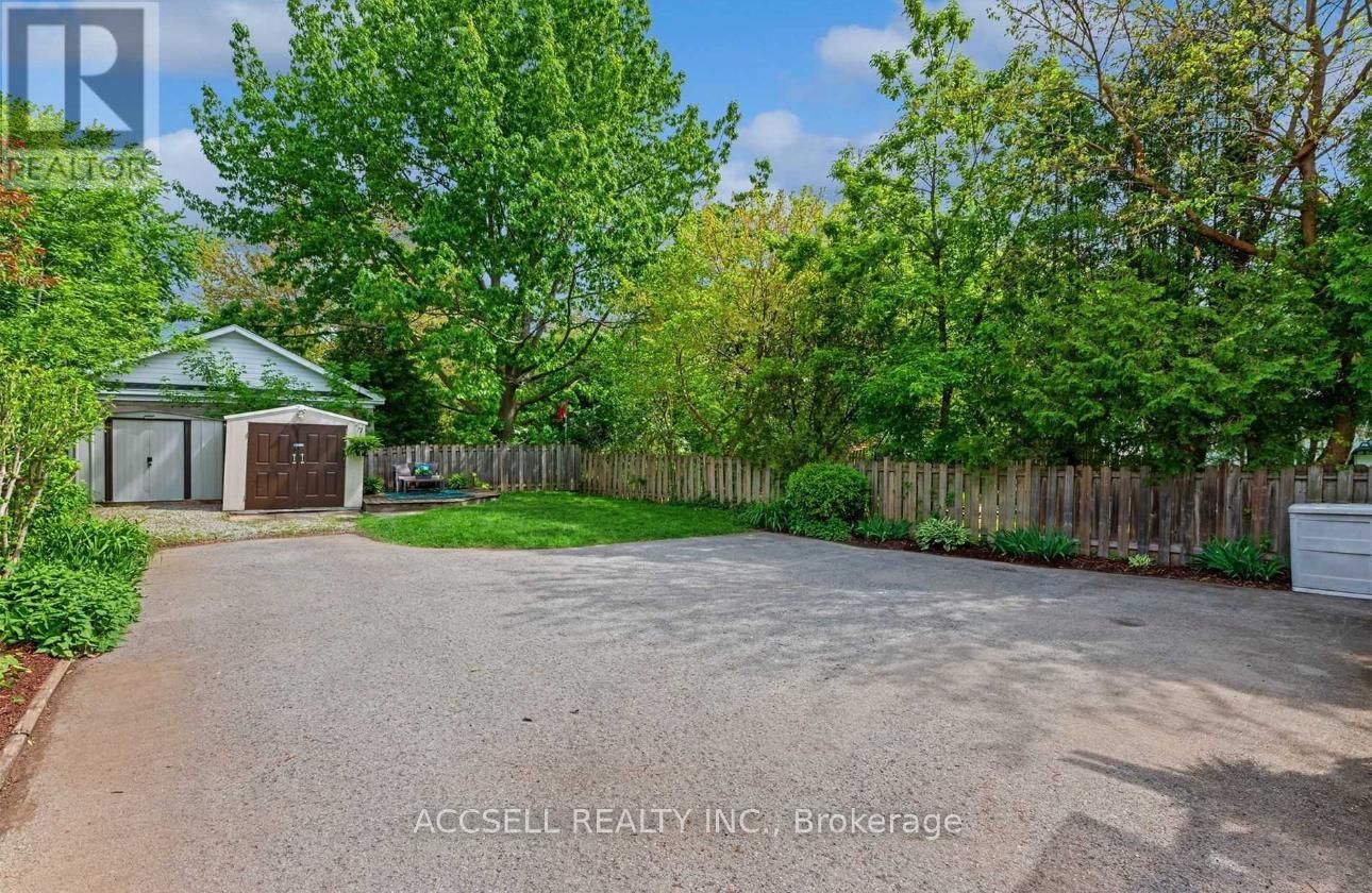 47 MAPLE STREET Image 11