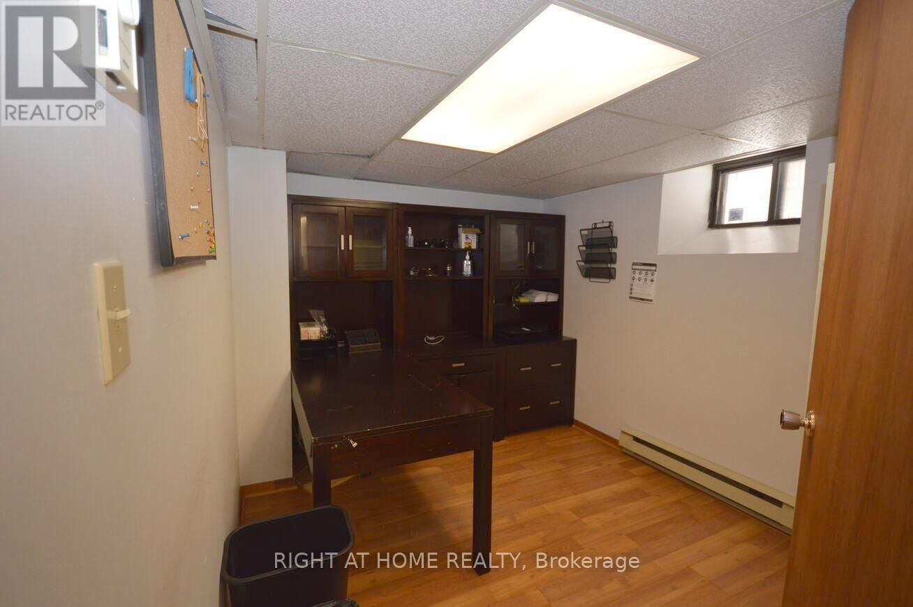 249 MCLEOD STREET Image 8