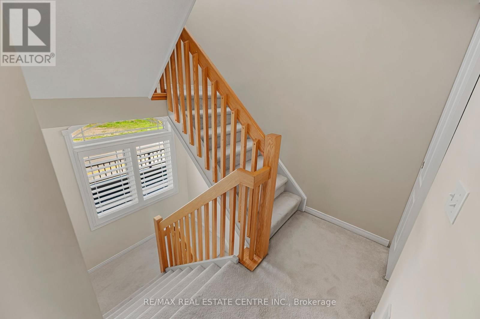 63 WELLINGTON SOUTH Image 26