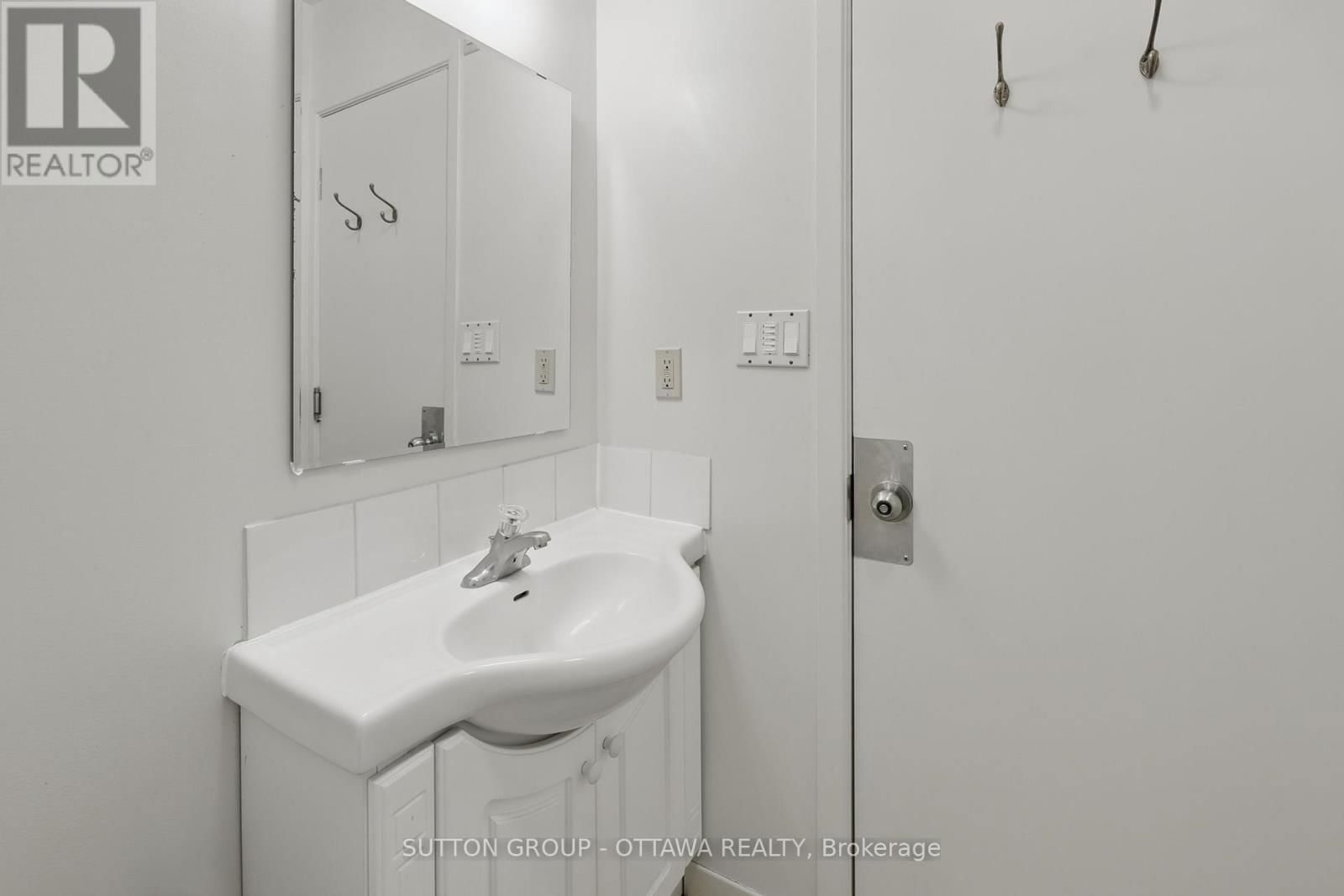265 PARKDALE AVENUE Image 11