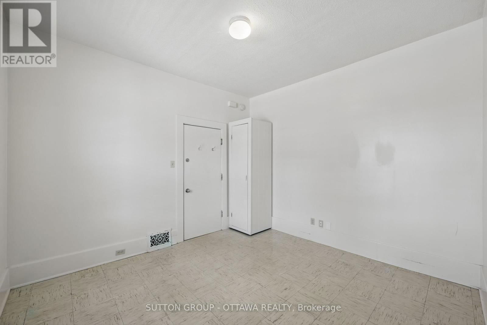 265 PARKDALE AVENUE Image 15